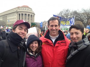 Rick Santorum at the 2013 March for Life posing with Fordham University students. 